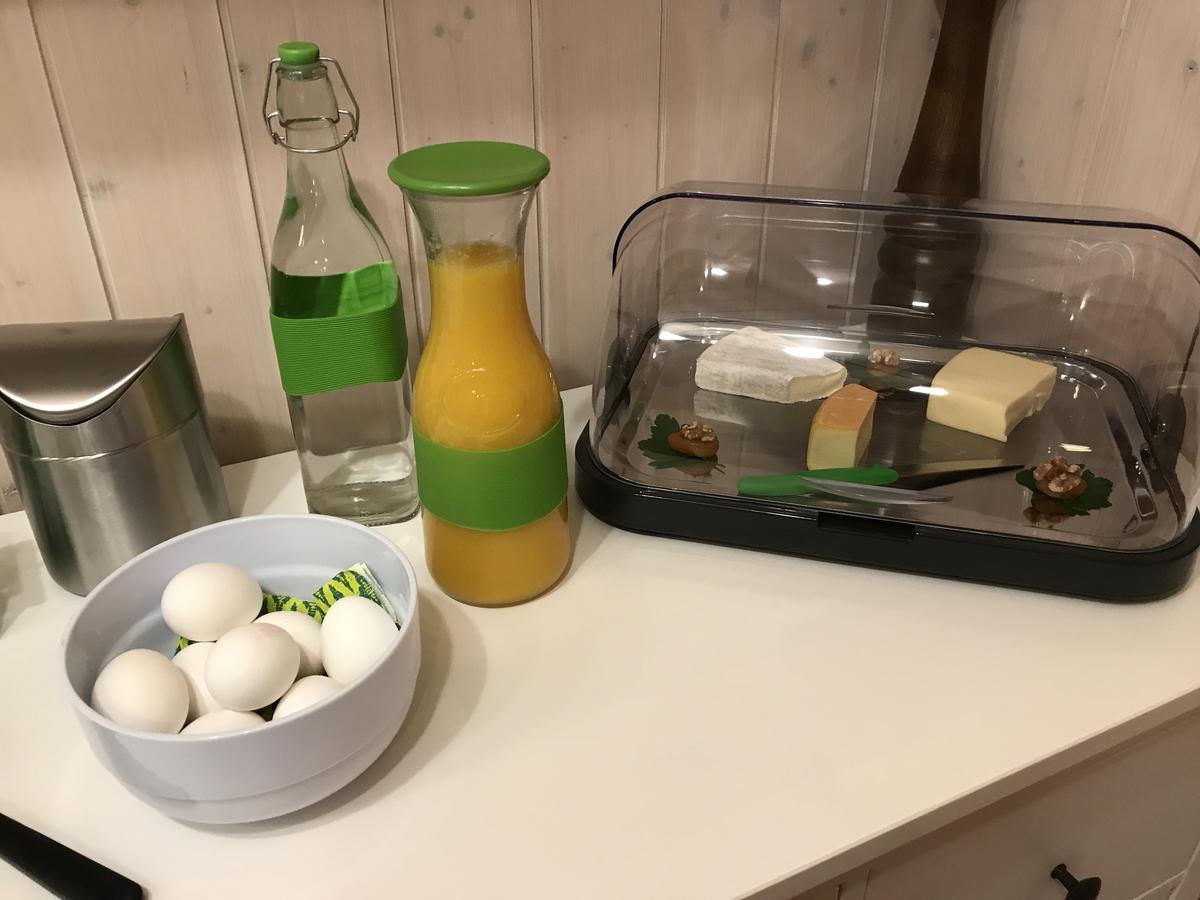 אדלבודן Guesthouse Alive מראה חיצוני תמונה